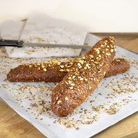 Koolhydraatarm afbak stokbrood, eiwitrijk en vegan