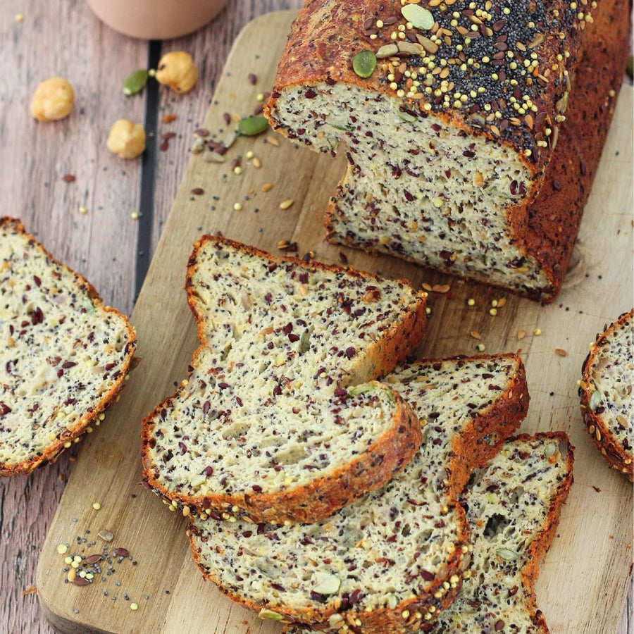 Hazelnootbrood met zaden en pitten