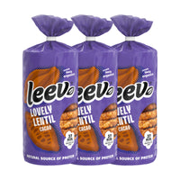 Drie rollen Leev Linzenwafels Cacao naast elkaar, 3 x 130 gram