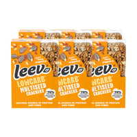 Zes pakken Leev Crackers Multiseed gestapeld, 6 x 80 gram