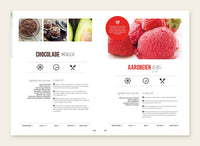Opengeslagen kookboek: chocolademousse en aardbeienijsjes