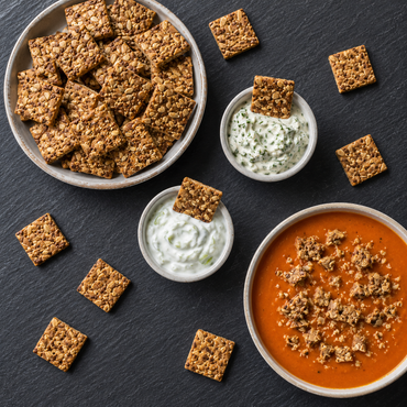 Leev mini crackers multiseed met dips en soep