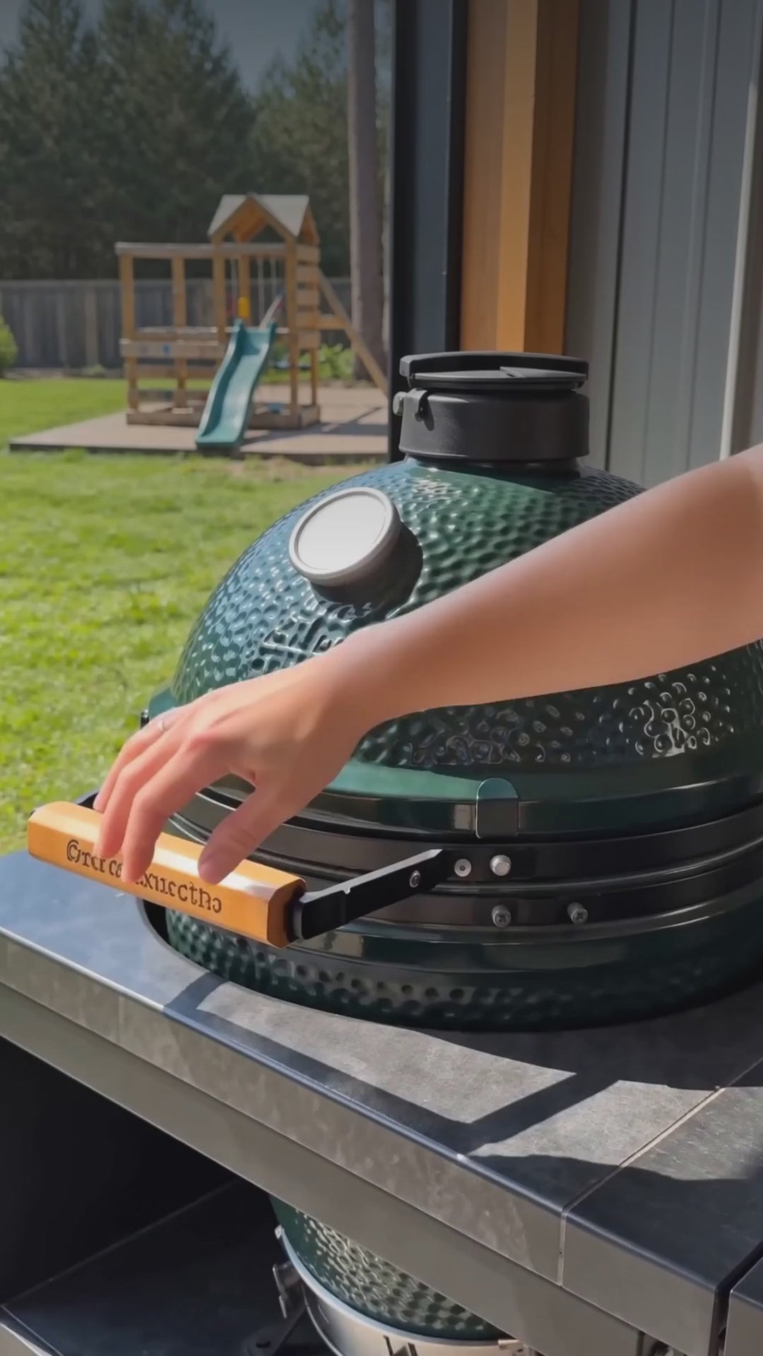 Video Zomer & BBQ magazine van Lisa Kookt met 53 heerlijke recepten