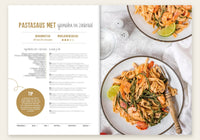 Lisa Kookt Koolhydraatarme Wereldgerechten inkijk: pastasaus met gamba's