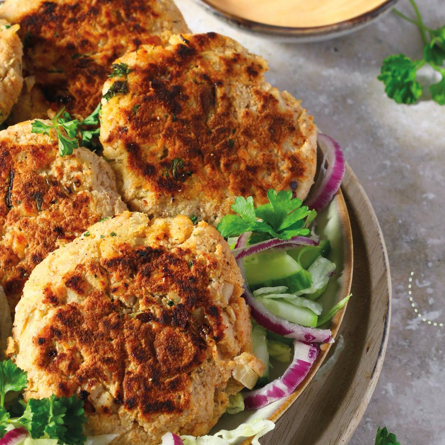 Tanzaniaanse visburgers met spicy mayo