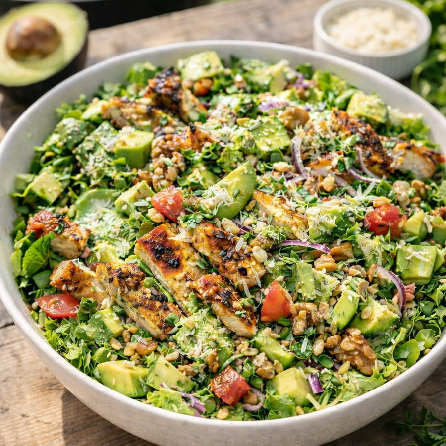 Caesar avocado kipsalade